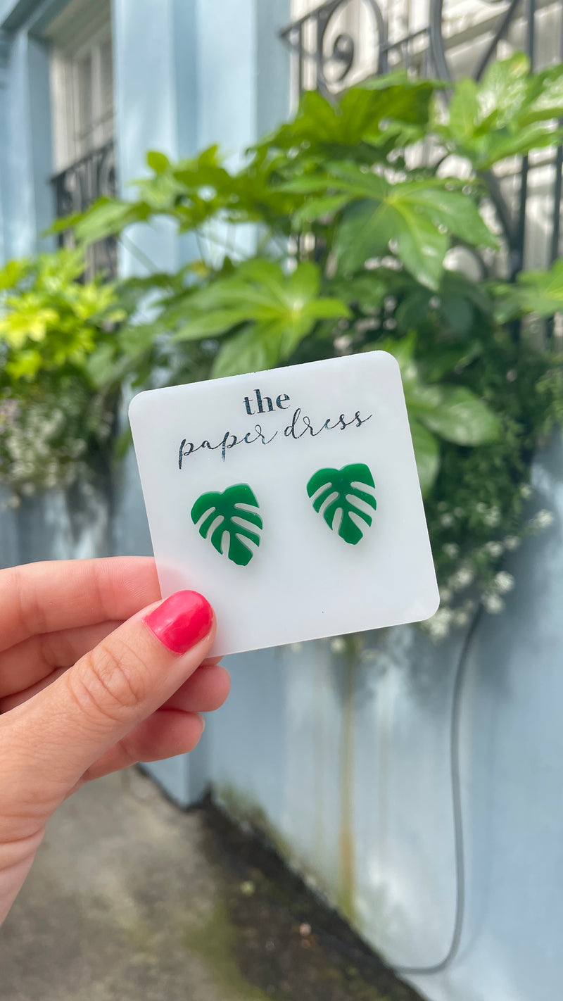 MONSTERA STUDS